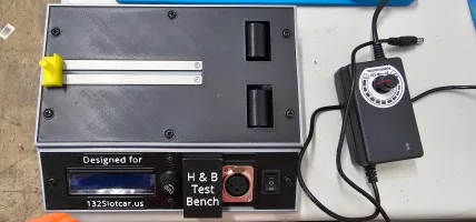 H & B Master Bench with amp and controller test for DS and XLR plugs. H & B Master Bench with amp and controller test for DS and XLR plugs.