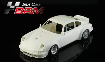 BRM214 PORSCHE 911 – FULL WHITE KIT preassembled with aluminum chassis – front CAMBER system BRM214 PORSCHE 911 – FULL WHITE KIT preassembled with aluminum chassis – front CAMBER system