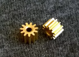 S-075 11 tooth pinion for angle winder cars 6.5mm diameter X 2 S-075 11 tooth pinion for angle winder cars 6.5mm diameter X 2