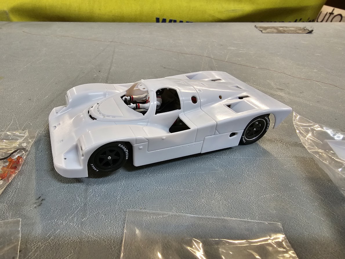 SICA52Z Porsche 962C White Kit with prepainted and preassembled parts;