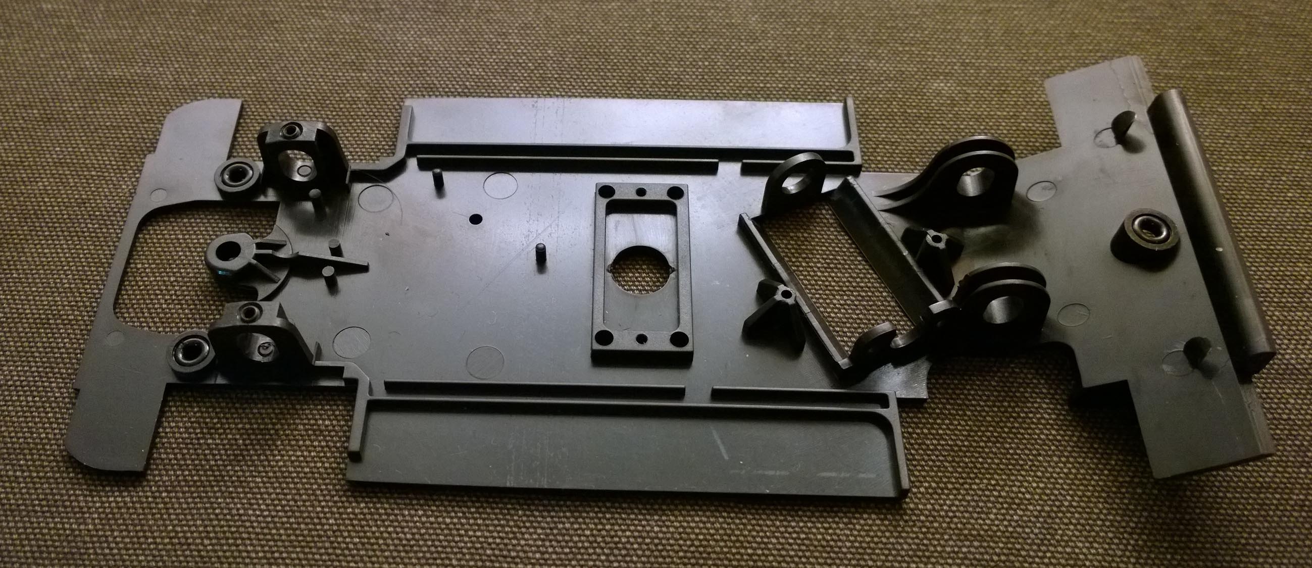 S-008AW Porsche 962 Anglewinder Chassis with o ring mounts.